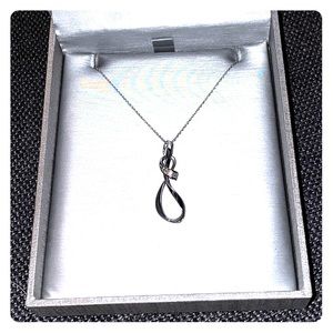 Zales Infinity White gold and diamond necklace